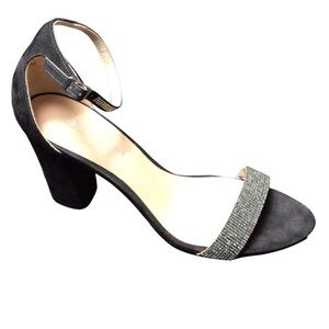 Madden Girl Bessie Embellished Sandal with Heels EUC size 8.5